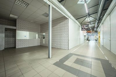Lokal usługowy czeka na Twój biznes