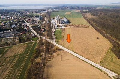 Mega potencjał logistyczny 5856 m² przy kolei.