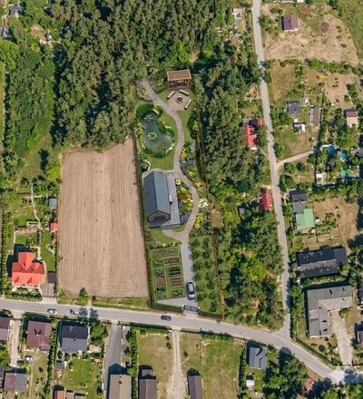 Działka ze stawem poniżej 100 tysięcy