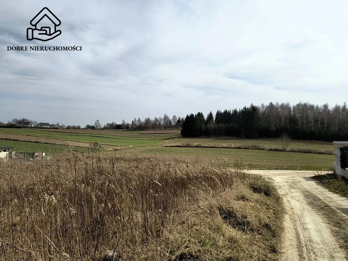 2824 m2 - teren zabudowy MN - 40 % pow. zabudowy. - 5