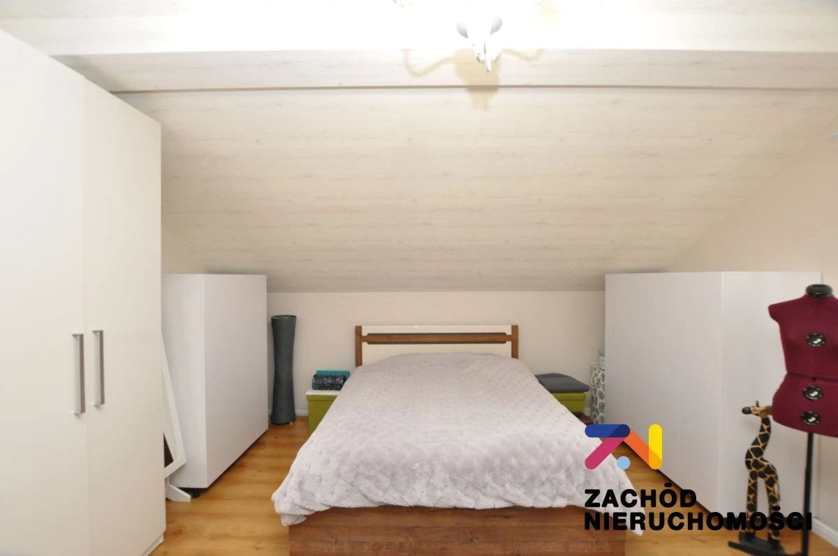 Oferujemy na sprzedaż budynek jednorodzinny całkowicie podpiwniczony posadowiony na działce o powierzchni 851m2. - 5