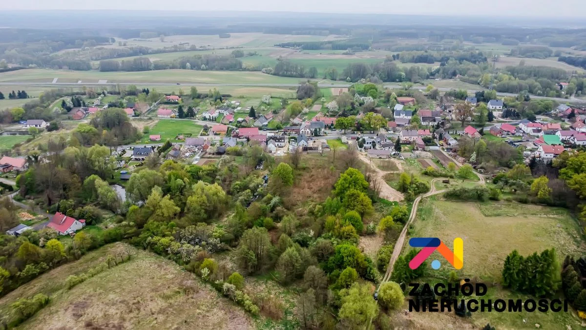 PREZENTUJEMY NA SPRZEDAŻ DZIAŁKĘ NR 201/6 O POWIERZCHNI 4 800 M2. Działka położona jest w północnej części miejscowości ŁAZ - gm. Zabór. - 2