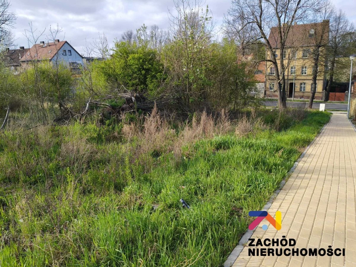 Poznaj wyjątkową ofertę inwestycyjną - atrakcyjna działka położona w samym sercu Lubska, przy głównej drodze wojewódzkiej 287. To doskonała lokalizacja na rozwój Twojego projektu, usytuowana na teren… - 2