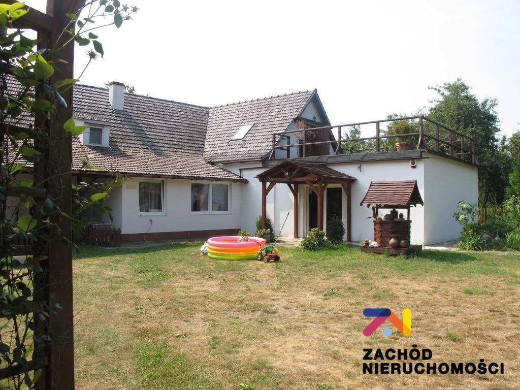 Oferujemy Państwu na sprzedaż posiadłość o charakterze agroturystycznym. - 142460227-1l.jpg