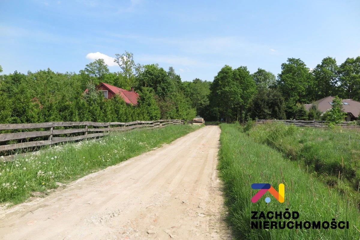 Działka budowlana w Świdnicy objęta planem przestrzennym. - 2