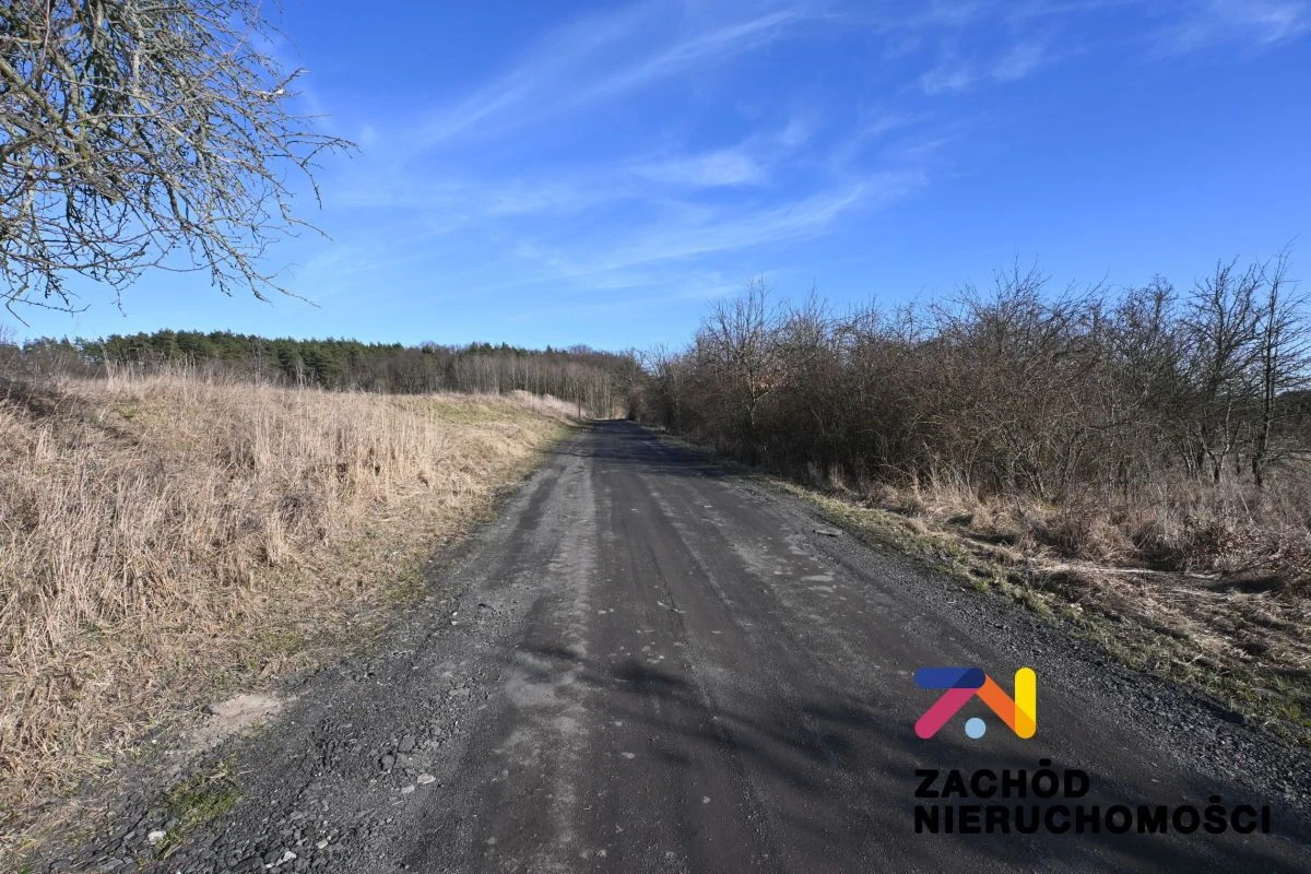 Na sprzedaż działka budowlana o pow. 1558 m2 usytuowana w kompleksie 10 działek zlokalizowanych w miejscowości Drągowina koło Nowogrodu Bobrzańskiego. - 4