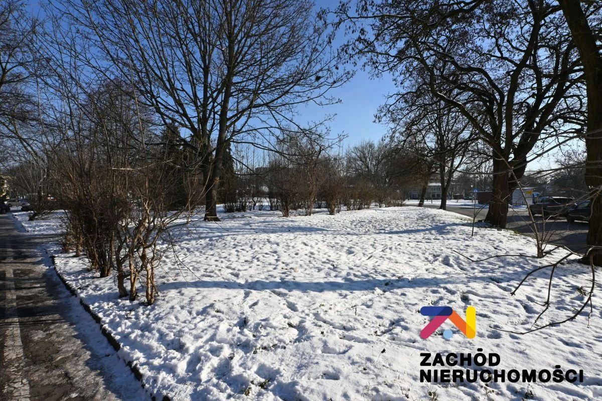 Na sprzedaż bardzo atrakcyjna działka inwestycyjna o powierzchni 5739 m2 usytuowana w centrum Gubina, przy skrzyżowaniu ulic Zygmunta Starego i Westerplatte, w bardzo bliskiej odległości od polsko- n… - 3