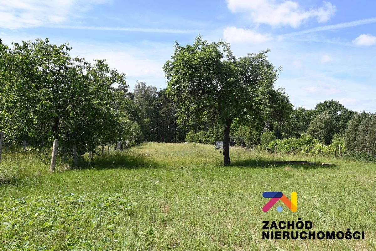 Na sprzedaż niezabudowana działka nr 27/12 w Podgórzycach spokojna lokalizacja, sąsiedztwo zabudowy mieszkaniowej, terenów zielonych i otwartej przestrzeni. - 4