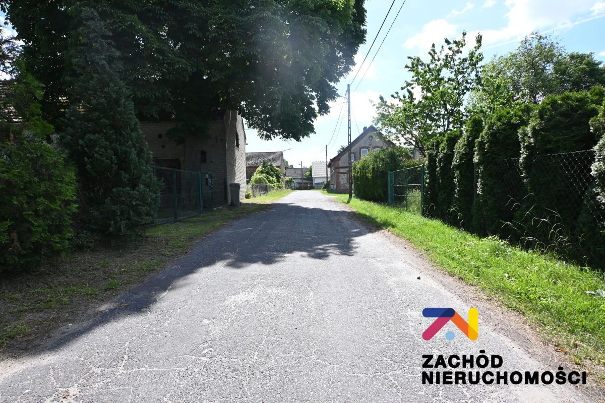 Na sprzedaż niezabudowana działka nr 27/12 w Podgórzycach spokojna lokalizacja, sąsiedztwo zabudowy mieszkaniowej, terenów zielonych i otwartej przestrzeni. - 3