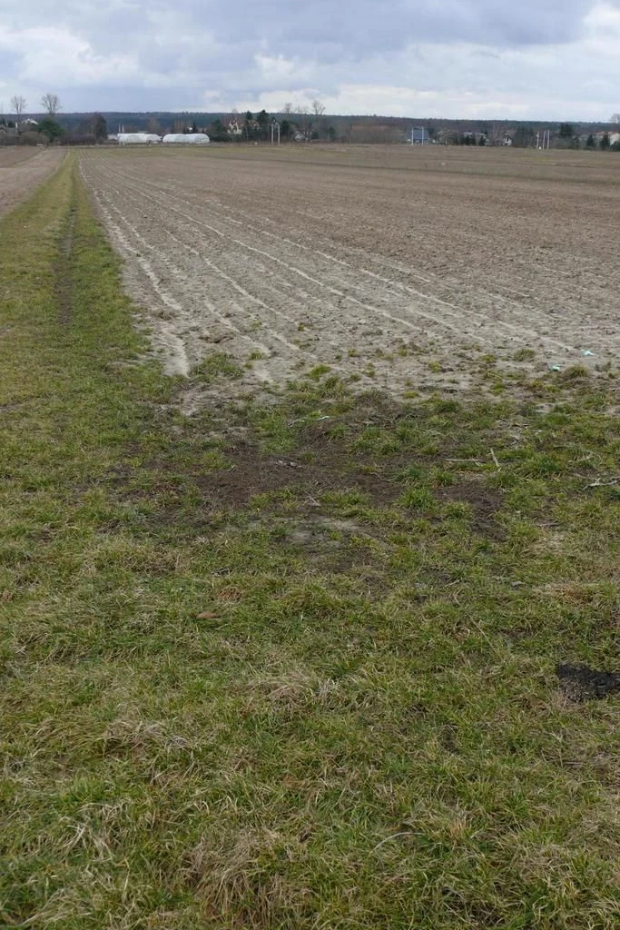 Działka w doskonałej lokalizacji-5 min. od Zalewu - 3