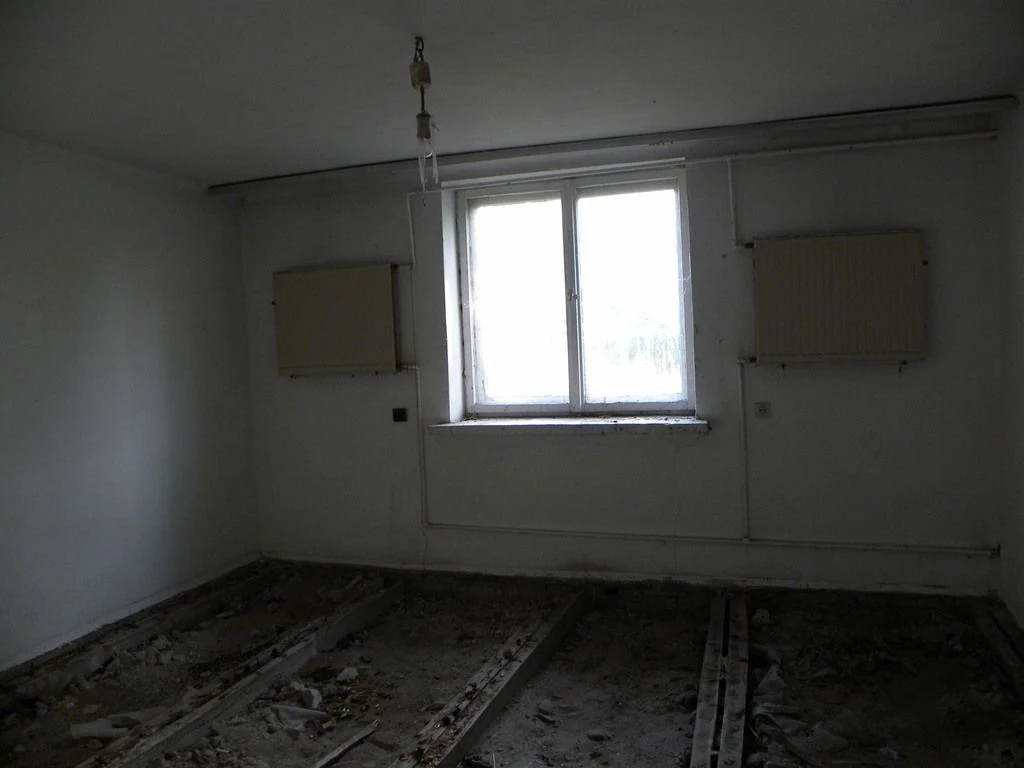Dom  120 m kw w Baryczy Nowej pow. Zwoleń. - 4