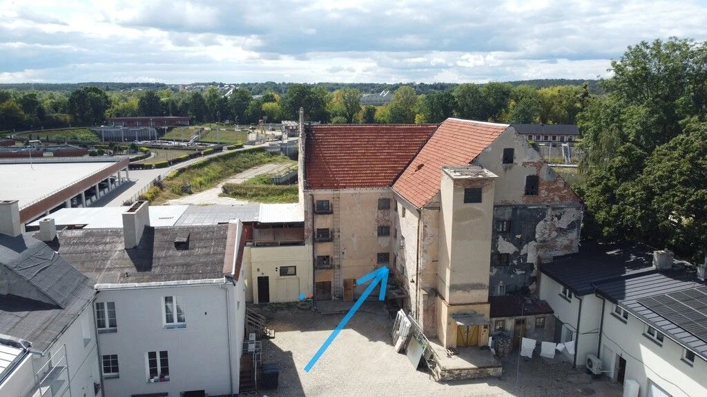 Budynek "Spichlerza" ul. 6 sierpnia w Puławach. - 108567589.jpg
