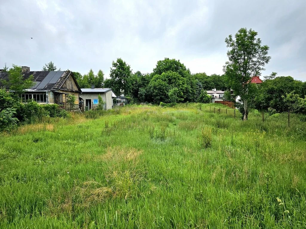 Działka budowlano-usługowa - Nałęczów, ul.Wójcika - 2
