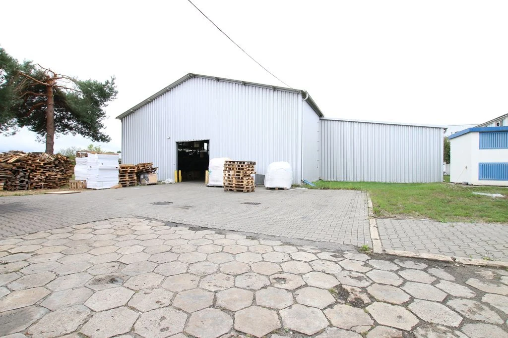 Zespół budynków produkcyjno-magazynowych, 5544m2, - 3