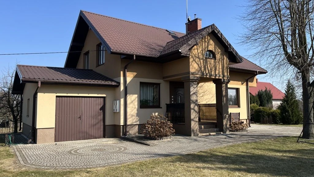 Dom na pięknej działce w  Policznej / mazowieckie.