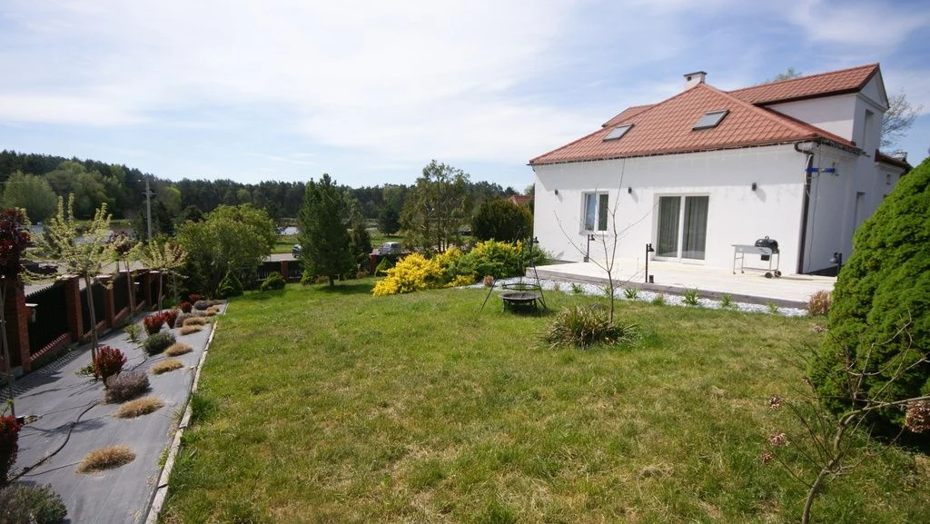 5 pok. dom z garażem i ogrodem na wznies. nad wodą - 112332599.jpg