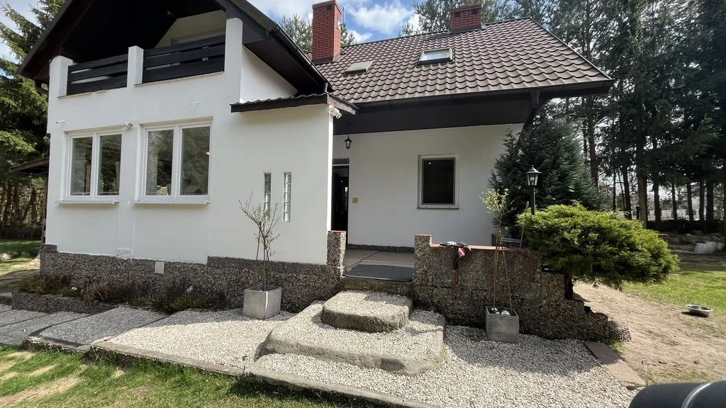Dom, staw na działce dostęp do rzeki Barycz Stara. - 3