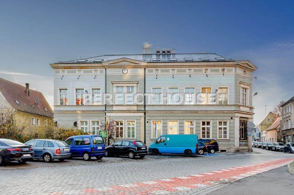 Zielona Góra - biurowiec z parkingiem w centrum - 4