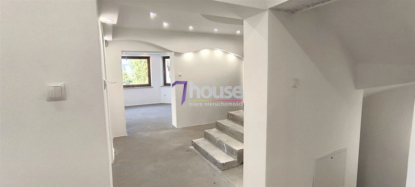 Duży Komfortowy dom 290m2 ! - 3