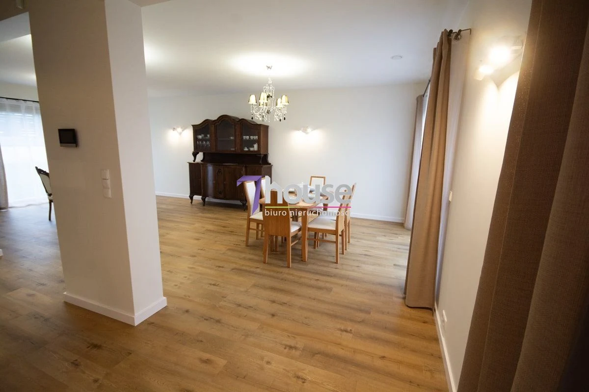 Piękny komfortowy dom 273 m2 ! - 5