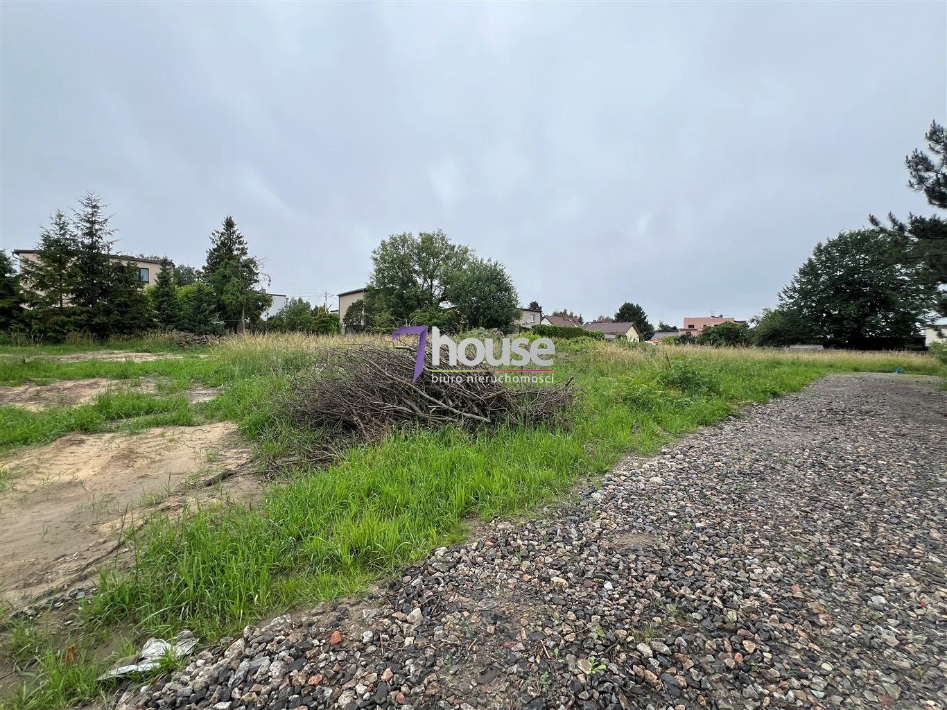 Do sprzedania działka budowlana o powierzchni 891 m2 w Zbrosławicach, o wymiarach 32 m x 28 m - 5