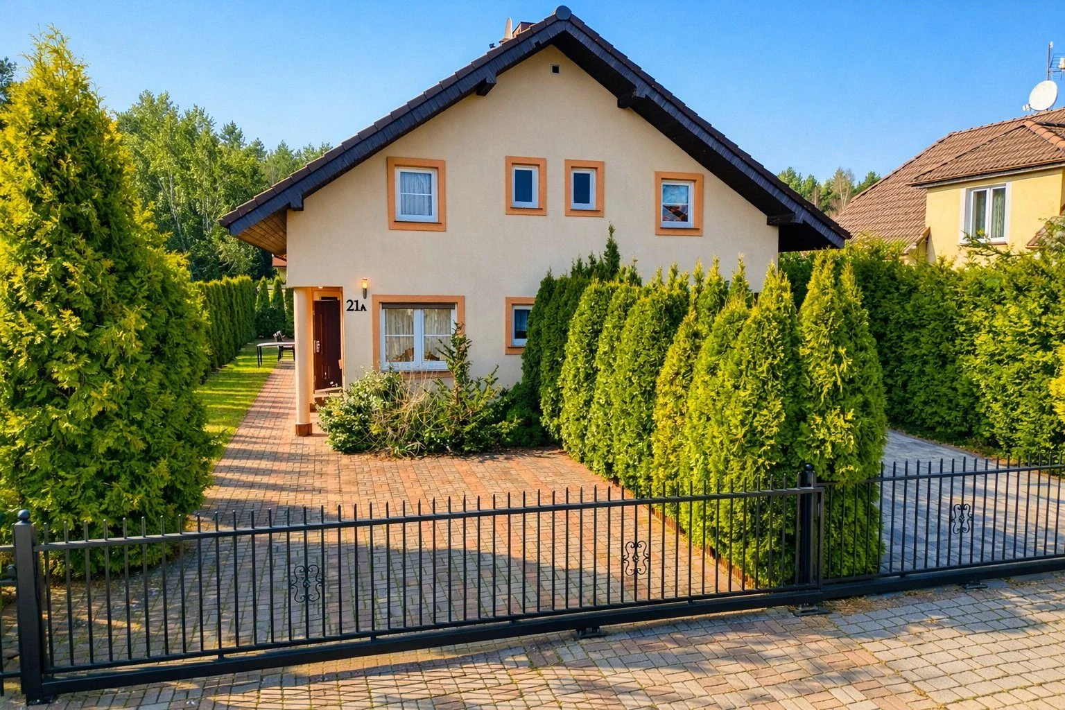 Dom nad morzem w Rowach | bliźniak 105,33 m² | działka 245 m² | blisko plaży 700 m i Słowińskiego… - 2