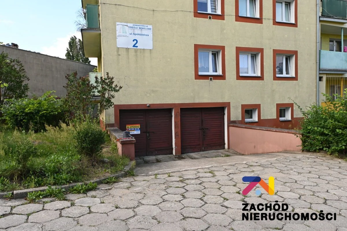 Na sprzedaż garaż o powierzchni ok. 18 m , położony przy ul. Spółdzielczej . - 4