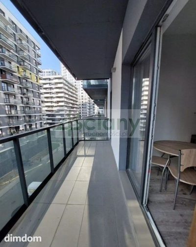 Mieszkanie 2-pokojowe o powierzchni 37,87 m, 4 piętro w 11-piętrowym apartamentowcu z 2019 roku.