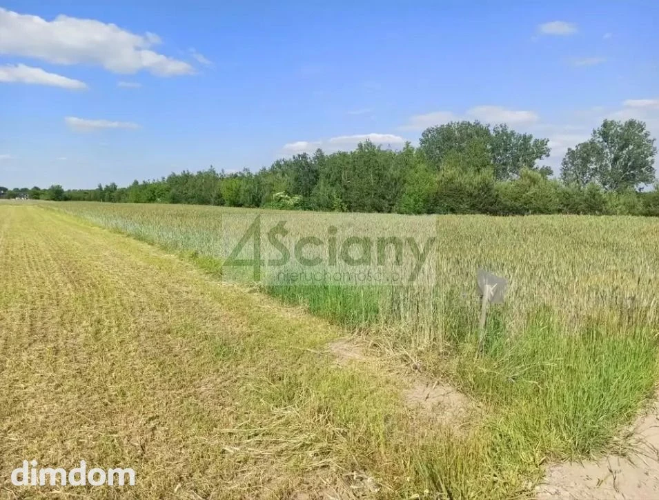 Działka budowlana w Jachrance 923 m2