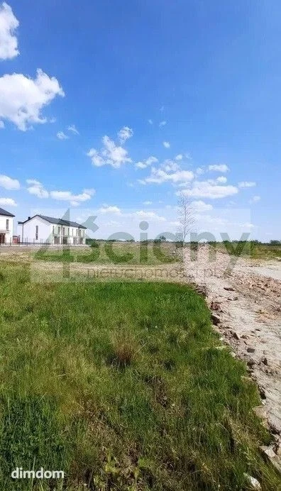 Działka budowlana w Falentach Nowych o powierzchni 1000m.