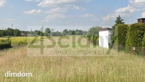 DO SPRZEDANIA DWIE SĄSIADUJĄCE DZIAŁKI.