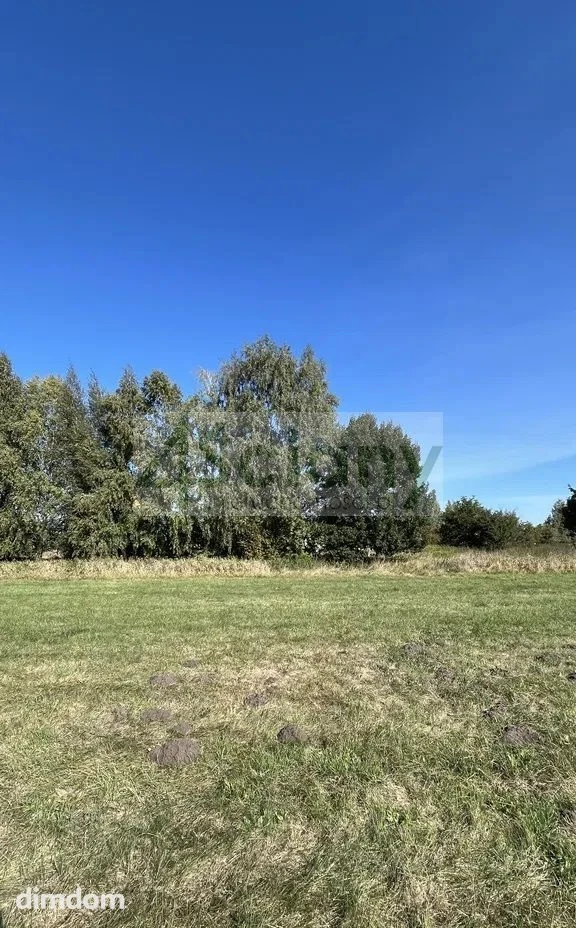 Do sprzedania działka budowlana o powierzchni 5200 m2 w Kozerach koło Grodziska Maz.