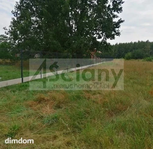 Do sprzedania działka budowlana o powierzchni 1500 m2 w Kozerkach koło Grodziska Maz.