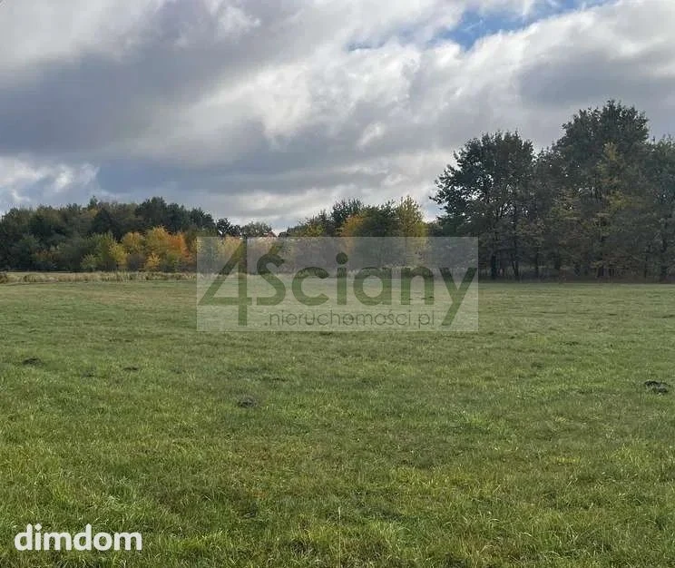 Do sprzedania działka budowlana o powierzchni 1660 m2 w Grodzisku Maz. (na granicy z Kadami).