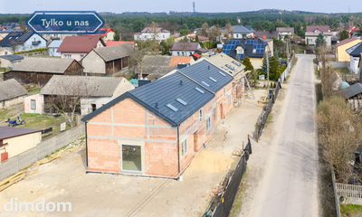 Dom w zabudowie szeregowej w świetnej okolicy