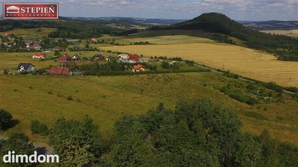 Działka budowlana w Jeżowie Sudeckim nr  413/10.