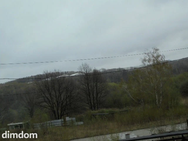 Do sprzedaży działka inwestycyjna o powierzchni 21 000 m2 przeznaczona do budowy osiedla mieszkaniowego w atrakcyjnej okolicy Wałbrzycha. - 2
