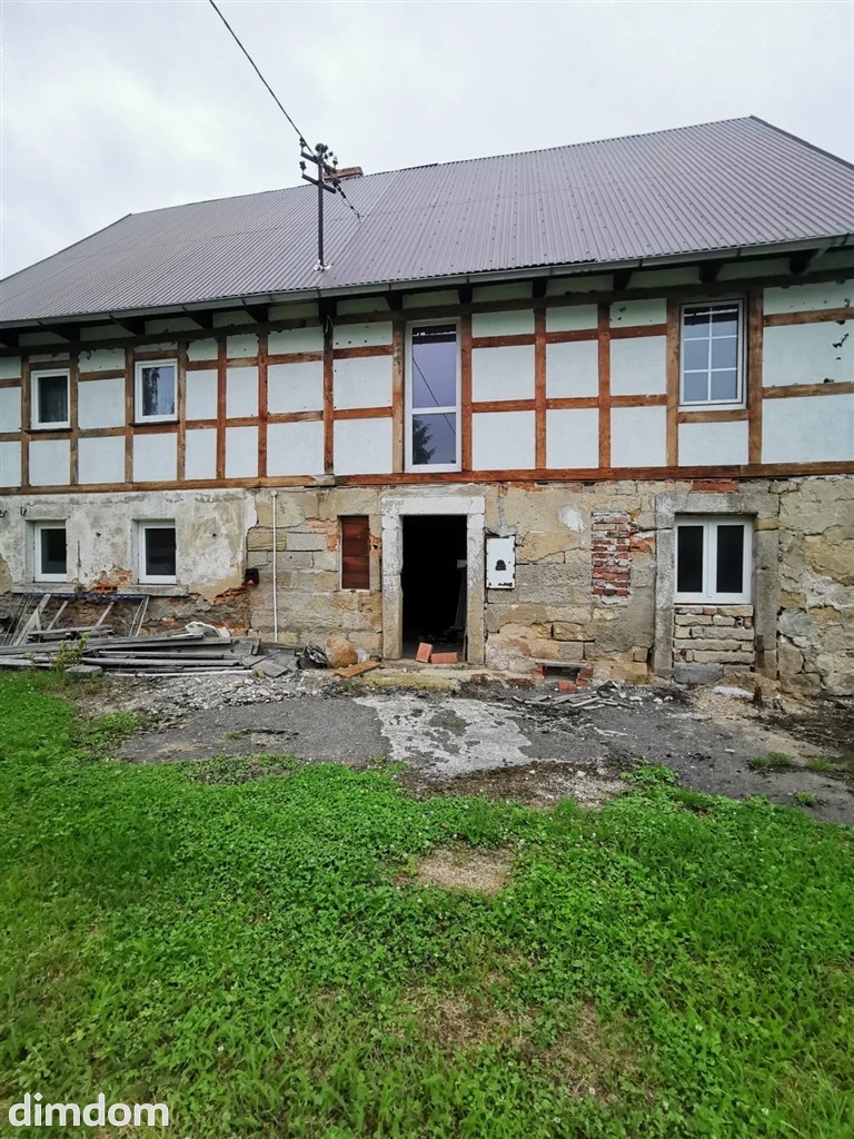 Do sprzedania 6 pokojowy dom o powierzchni 172m2 na działce o powierzchni 2000m2 w Marczowie! - 92731860.jpg