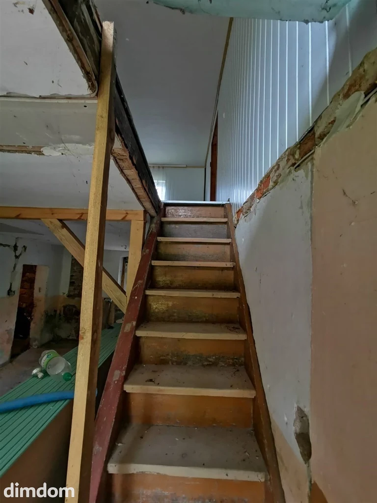 Do sprzedania 6 pokojowy dom o powierzchni 172m2 na działce o powierzchni 2000m2 w Marczowie! - 4