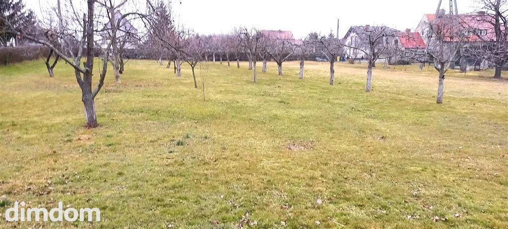 działka na sprzedaż