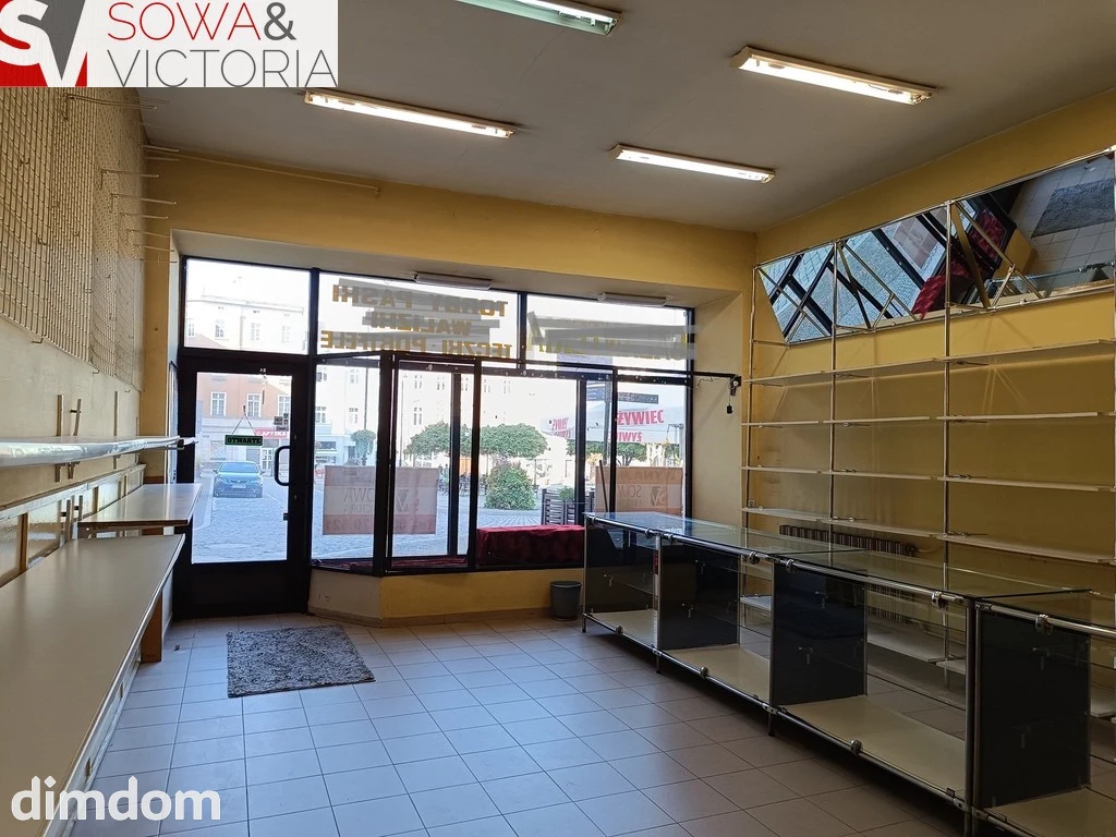 Lokal handlowo-usługowy w topowej lokalizacji - 101074668.jpg