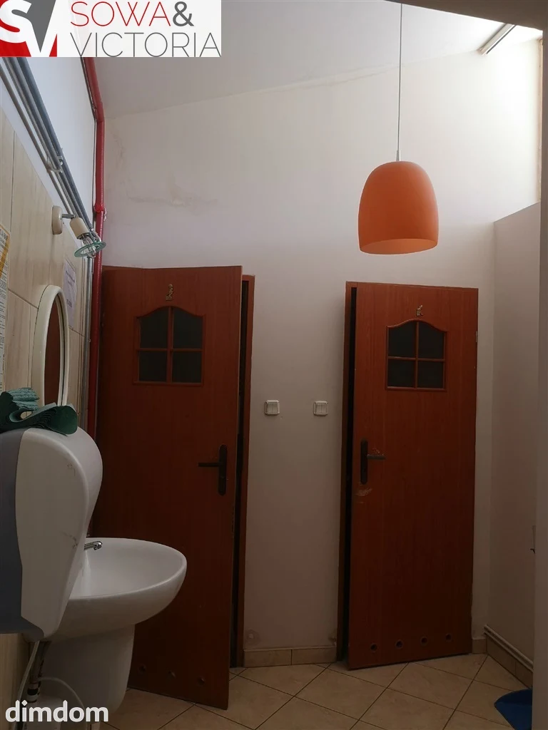 Hala magazynowa w większym kompleksie - 4