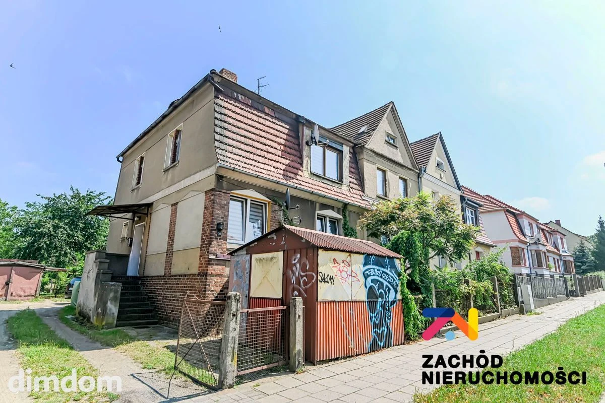 Na sprzedaż 4 pokojowe mieszkanie bezczynszowe o powierzchni 85,6 m2 usytuowane na parterze dwulokalowego budynku mieszkalnego zlokalizowanego w centrum miasta- ul. 1-go Maja. Mieszkanie jasne, przes… - 167420227-1l.jpg
