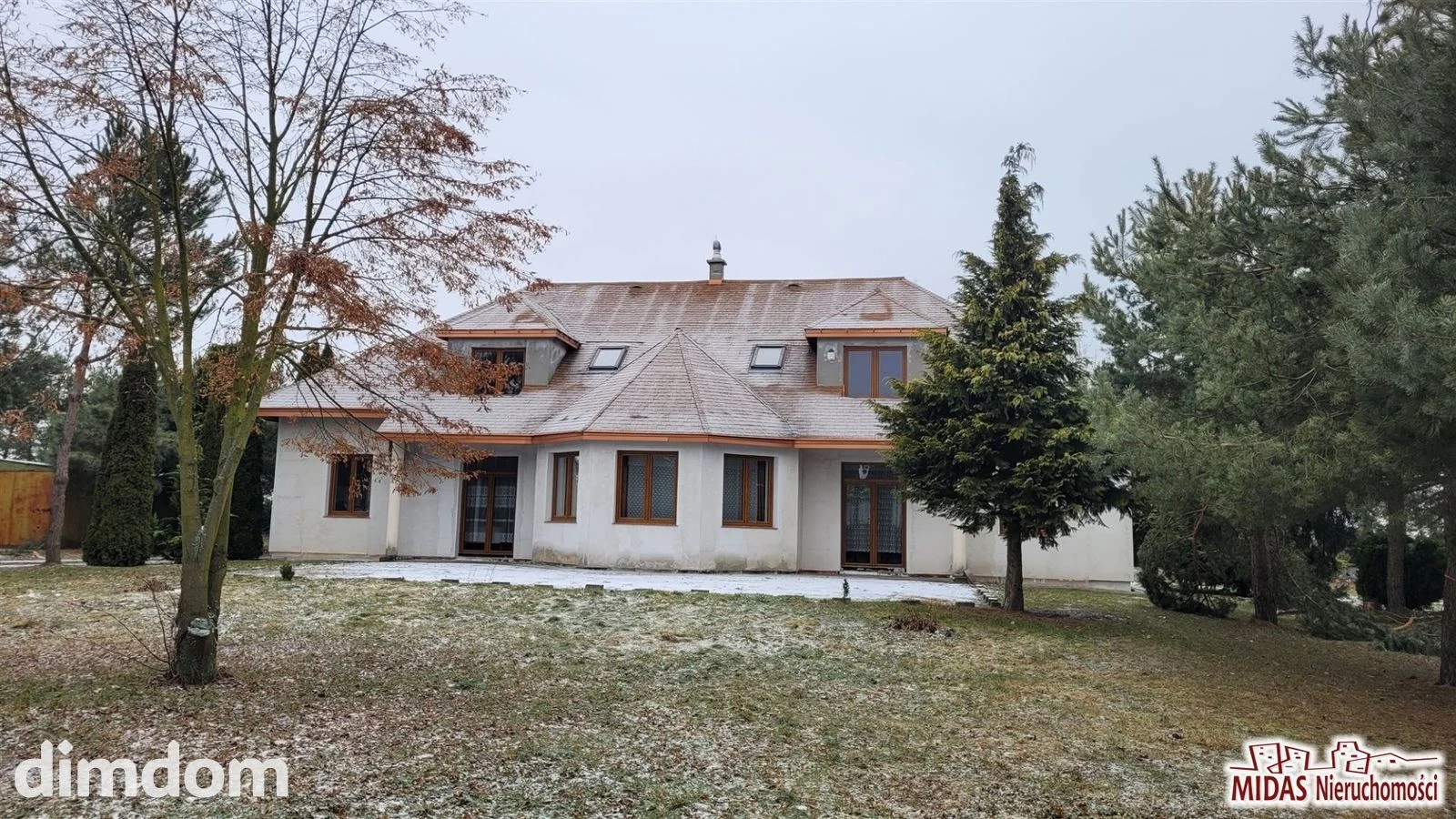 Rezydencja 330m2, 7 pokoi, działka 7100m2 !