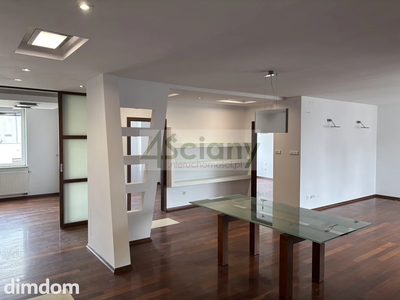 Komfortowy 4-pokojowy apartament na Woli