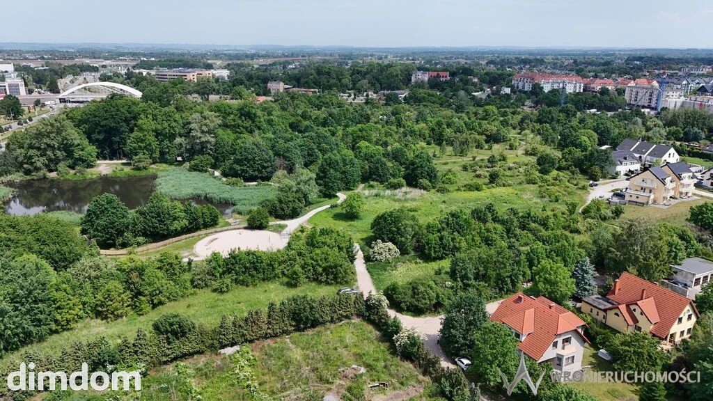 Działka budowlana mieszkaniowo-usługowa na Różance