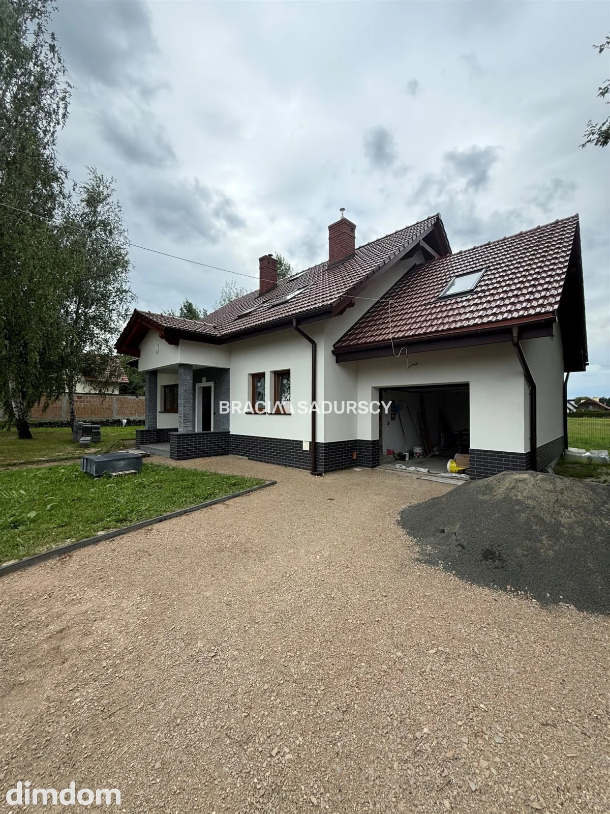 Dom wolnostojacy w Rybnej/Czernichów