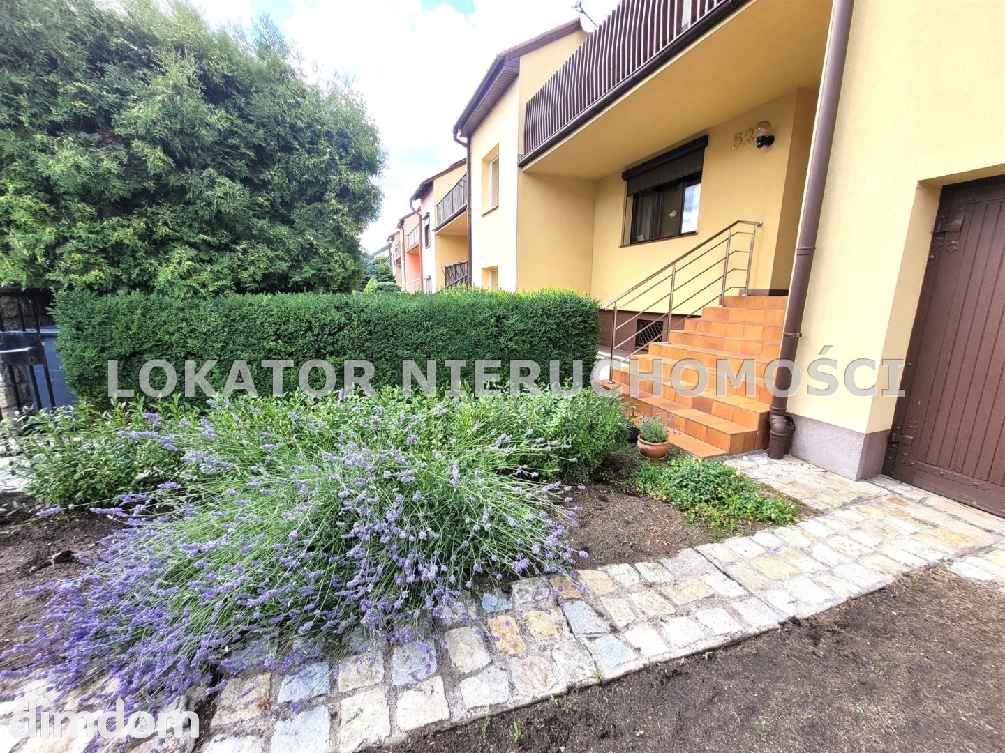 solidny dom na spokojnym osiedlu w Pile