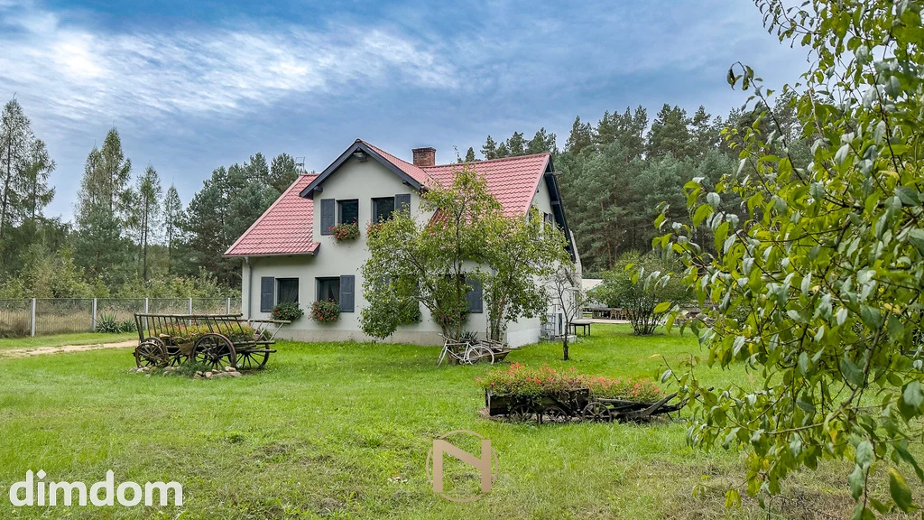 PIĘKNY DOM PRZY JEZIORZE
