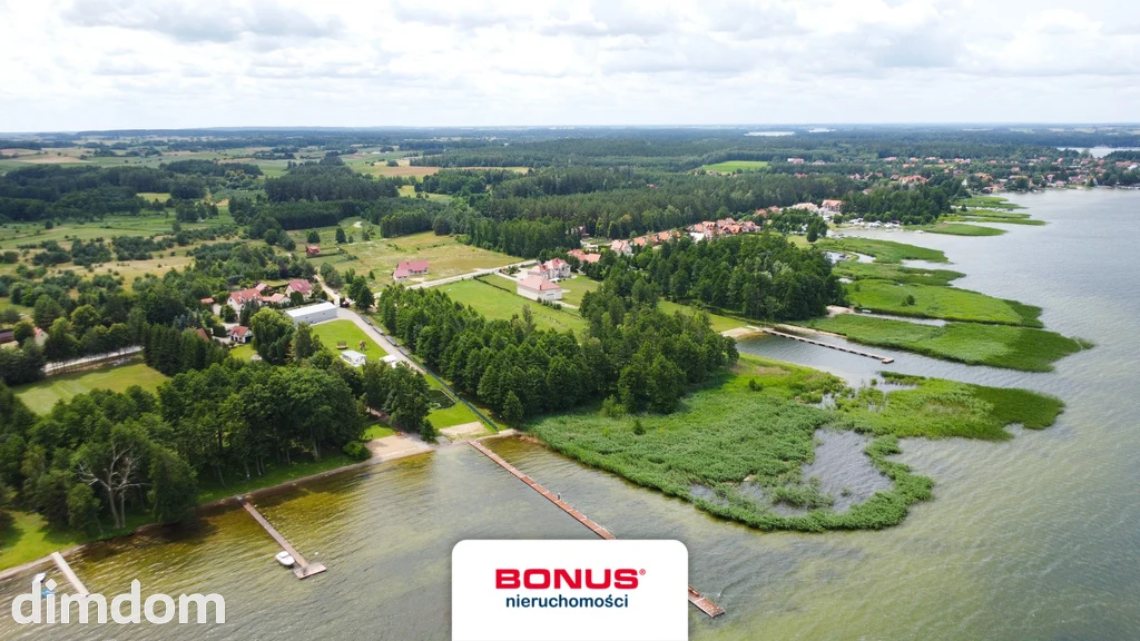 Działka budowlano-usługowa z linią brzegową